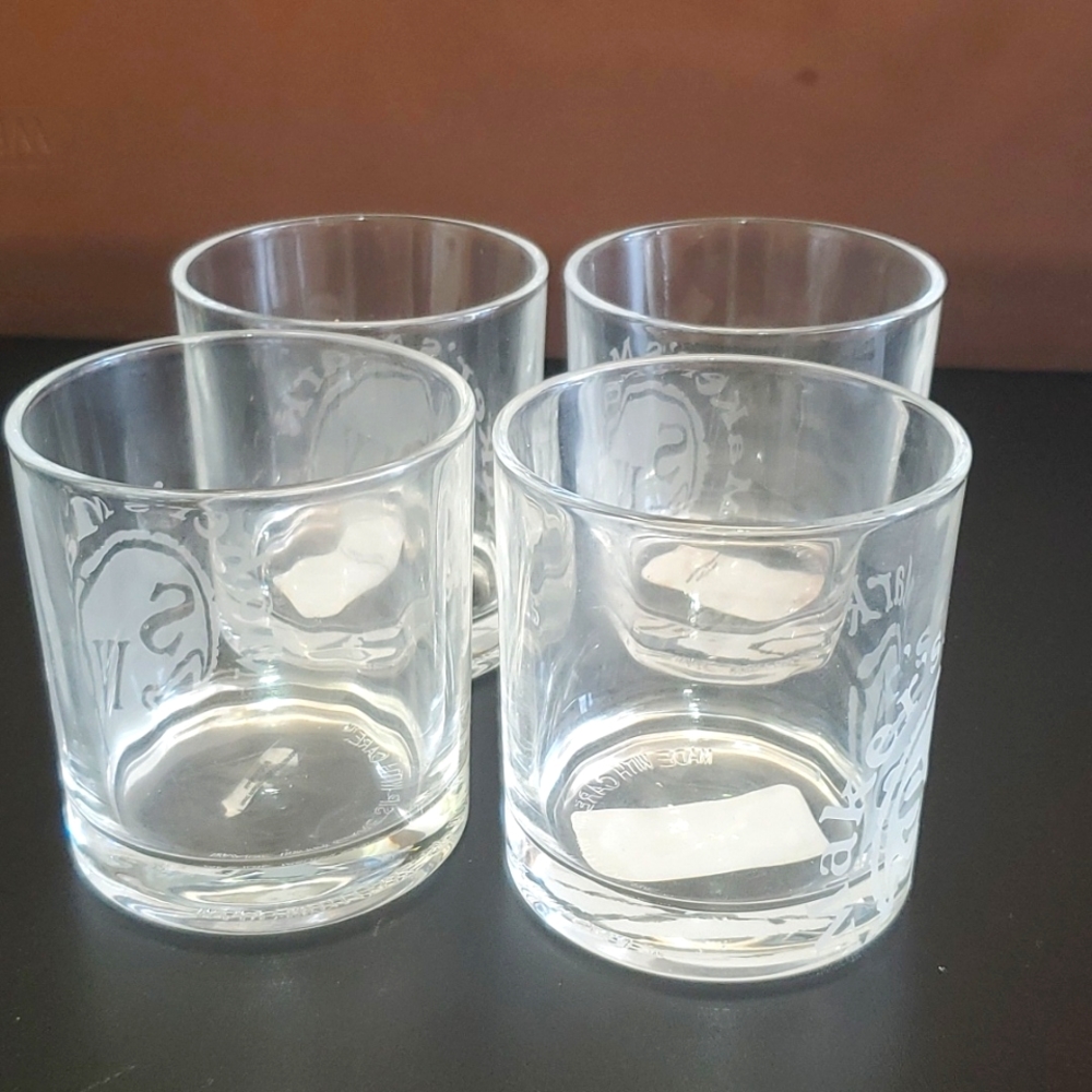 Maker's Mark Bourbon Glasses 4